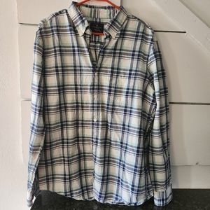 Like new American eagle casual shirt